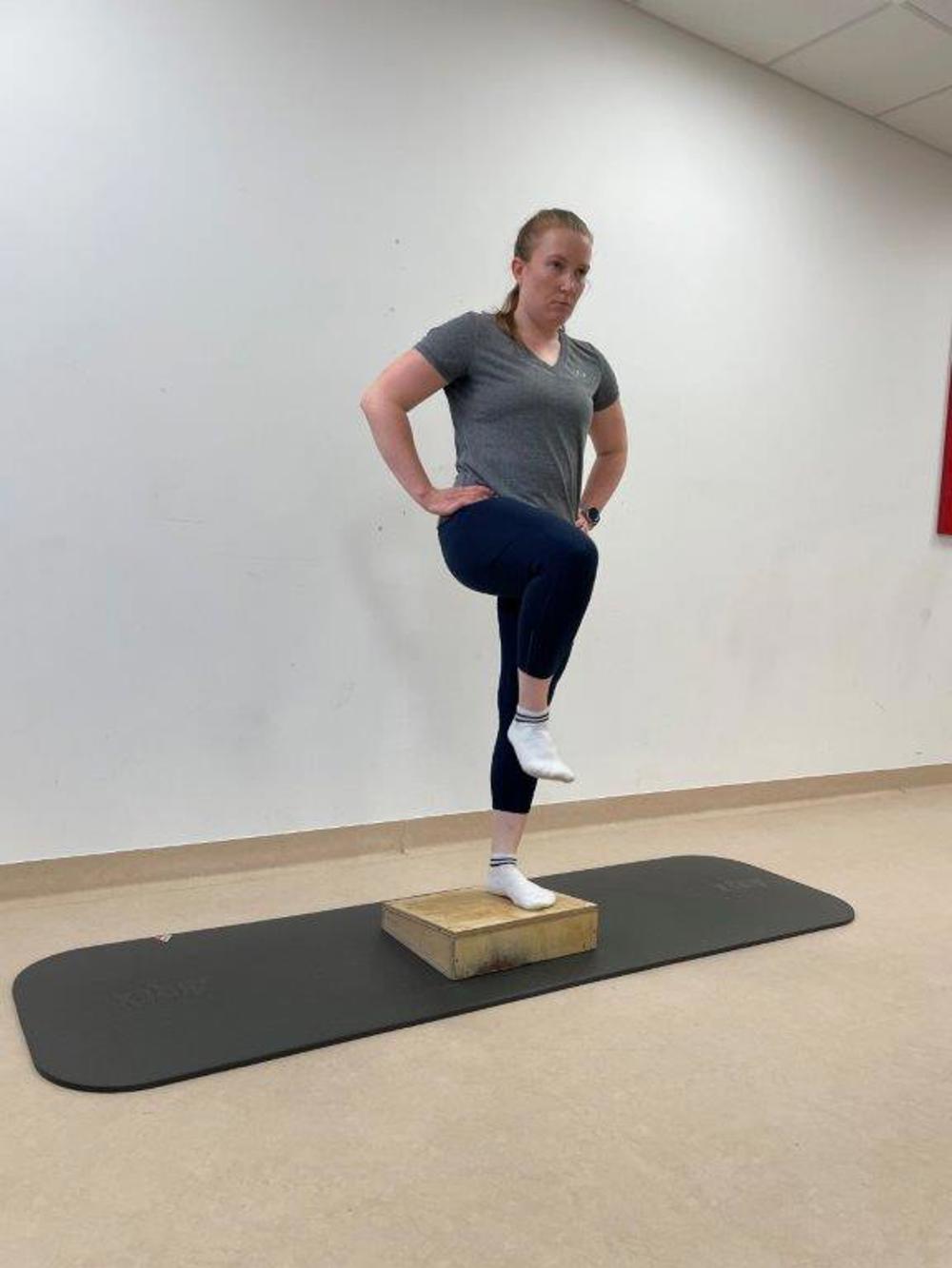Step Up Knee Drive 3