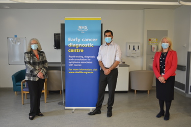 Cabinet Secretary for Health and Social Care Visits NHS Fife’s Early Cancer Diagnostic Centre