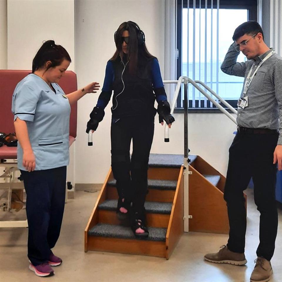 Tackling stairs simulation