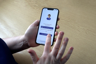 New pre-surgery app improves communication between healthcare staff and patients