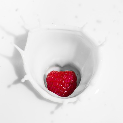 raspberry in cream